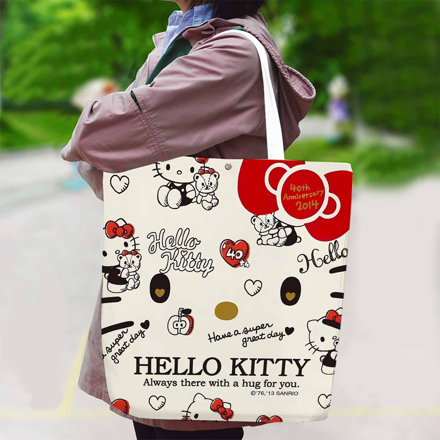 Hello Kitty 40th Anniversary Canvas Bag with Shoulder Strap