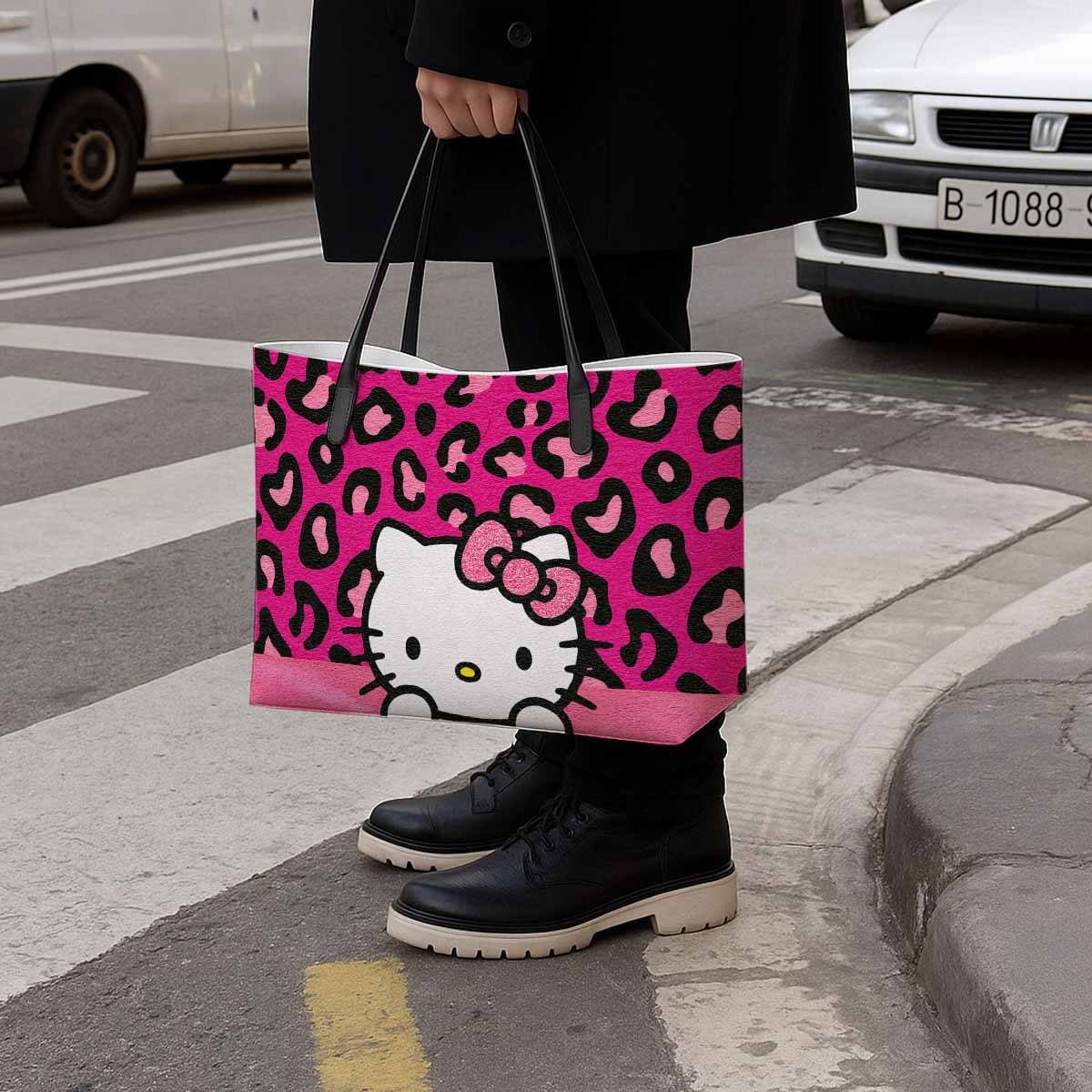 Hello Kitty Pink Bow Hand Bag and Mini Purse Set