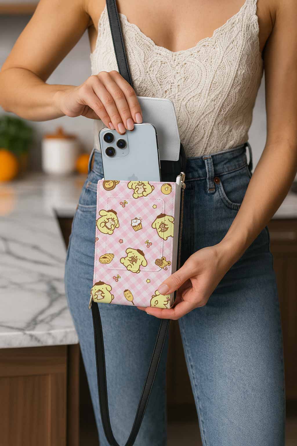 Pompompurin Mobile Phone Chest Bag