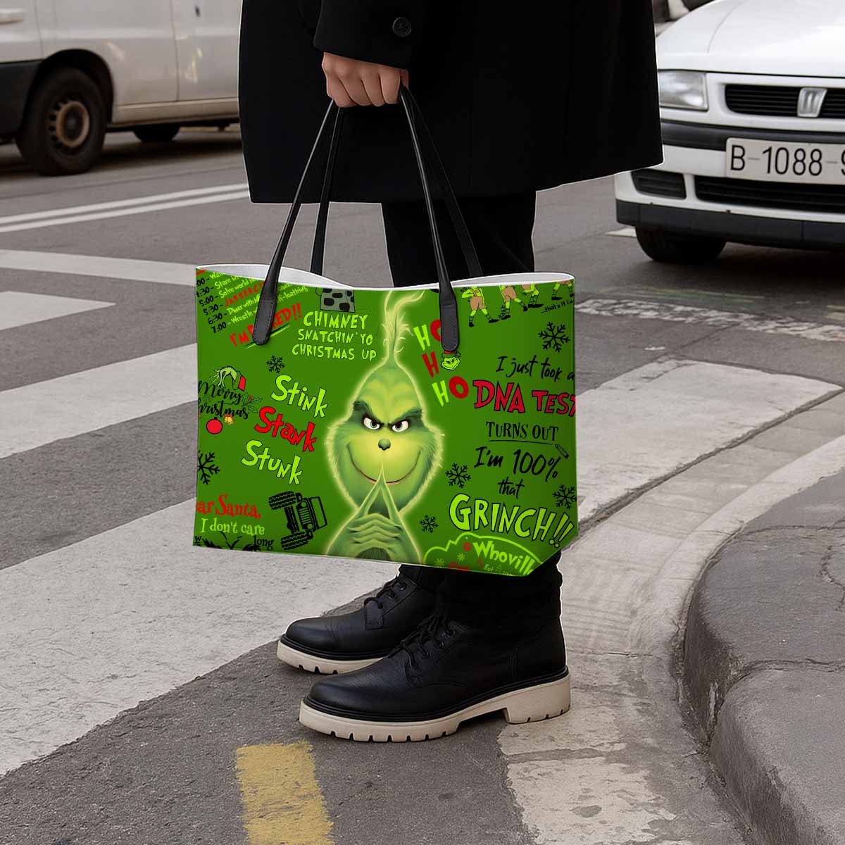 The Grinch Holiday Hand Bag and Mini Purse Set